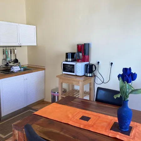 Kaki Nur 5 Minuten Uber Die Treppe Zum Strand, Mit Fantastischer Aussicht Und Freiem Parken Apartment