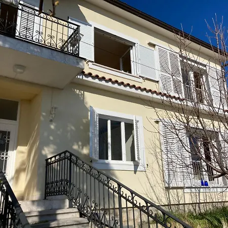 Apartment Kaki Nur 5 Minuten Uber Die Treppe Zum Strand, Mit Fantastischer Aussicht Und Freiem Parken *